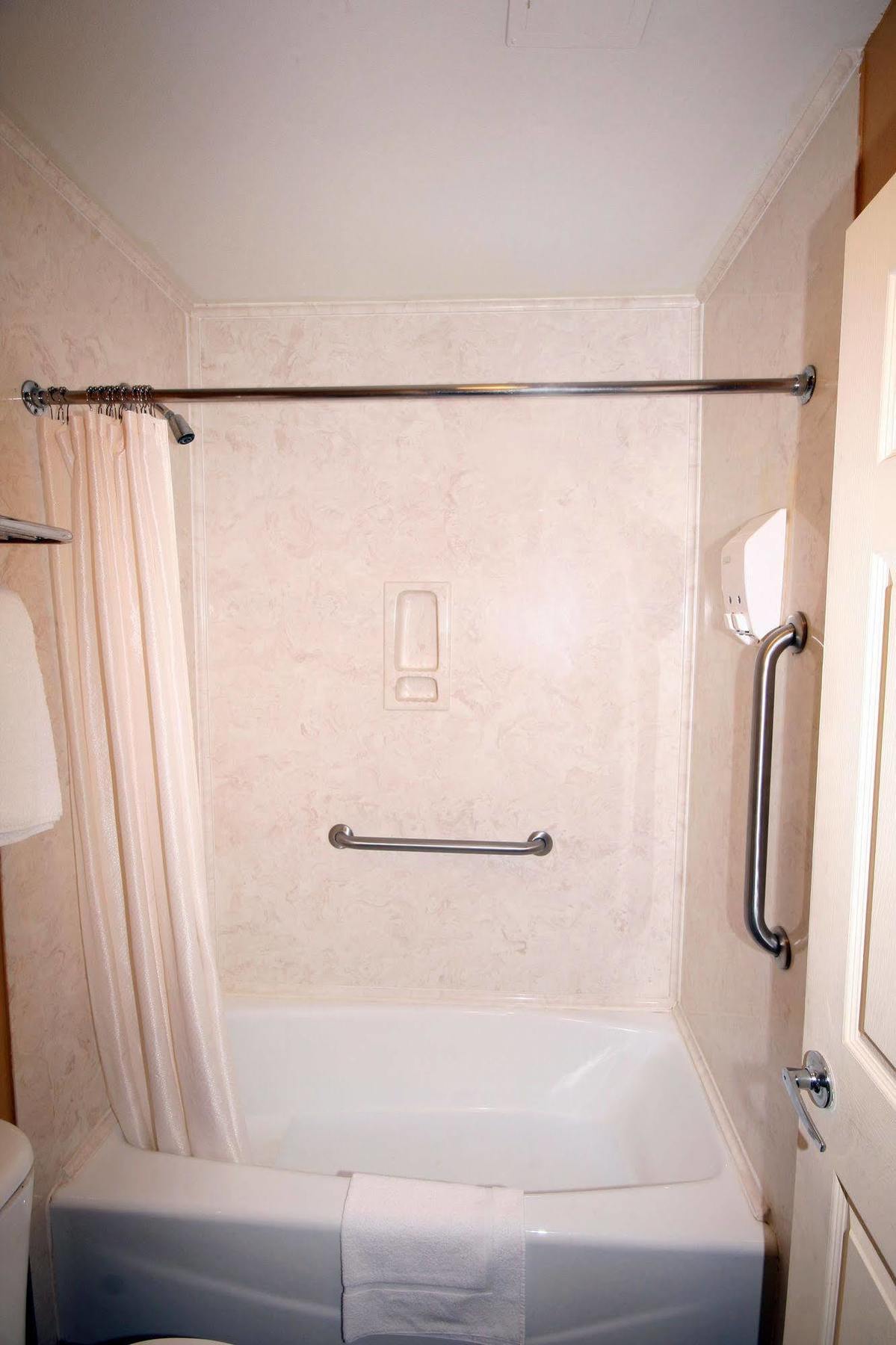 Edinburg Executive Inn ภายนอก รูปภาพ